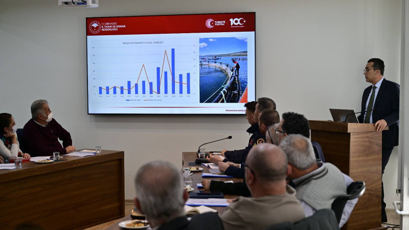 İzmir'de sürdürülebilir balıkçılık için kritik toplantı