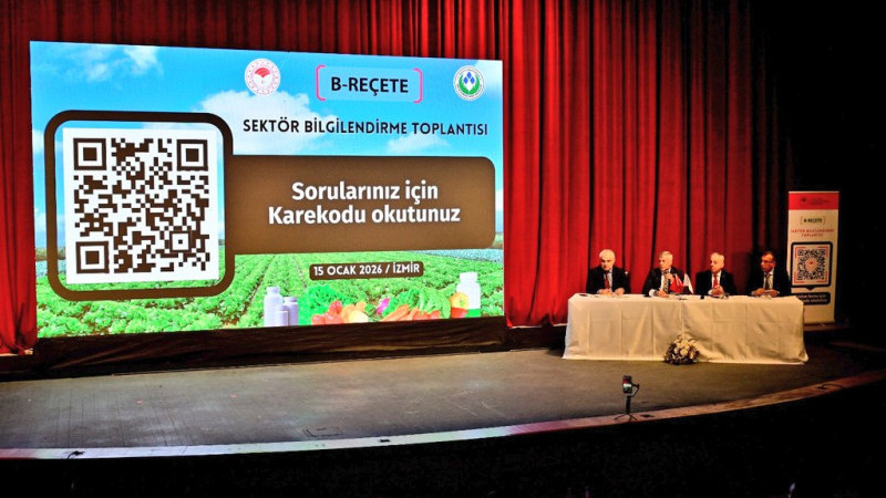 İzmir’de çiftçilere 'B-Reçete Sistemi' eğitim verildi